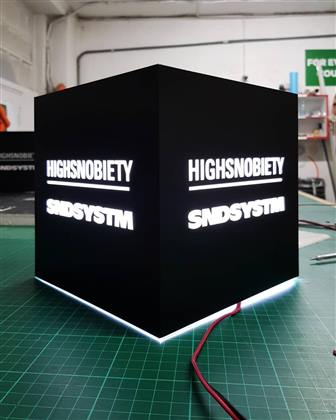 Highsnobiety — foto 1 di 3